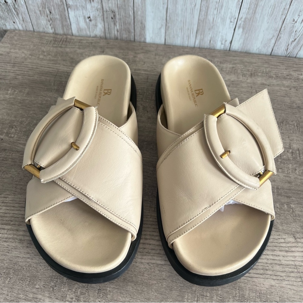 Banana Republic Cream Leather RAVELLO LEATHER SLIDE Preppy Women’s 9